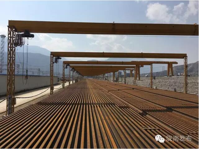 蘭渝鐵路最新進展！除胡麻嶺隧道外已全線鋪通