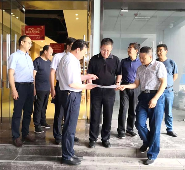隴南市委常委、組織部部長楊郃調(diào)研指導(dǎo)市龍江城鄉(xiāng)發(fā)展集團(tuán)公司黨建工作